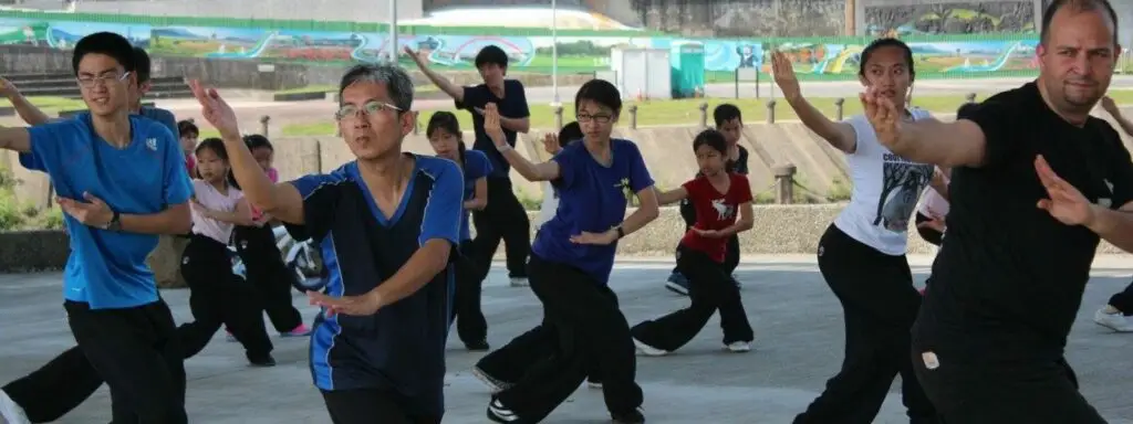 Enseignant KFAT pratiquant le Kung Fu en Chine